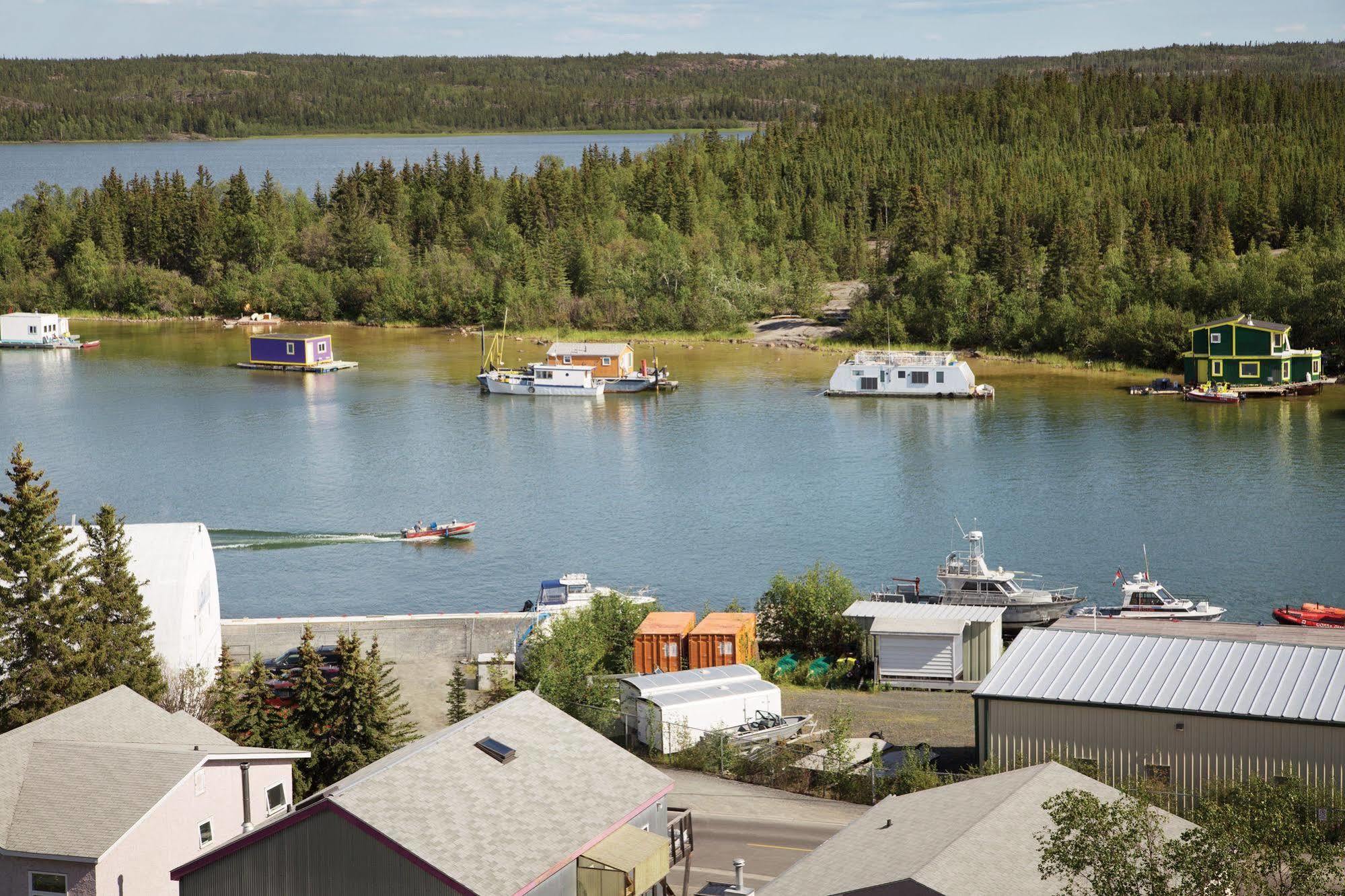 Coast Fraser Tower Yellowknife Exterior foto